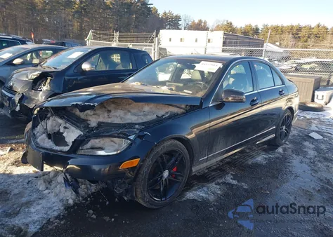 2013 Mercedes-Benz C 300 Sport 4Matic из США, поврежденный, VIN WDDGF8AB0DR296916